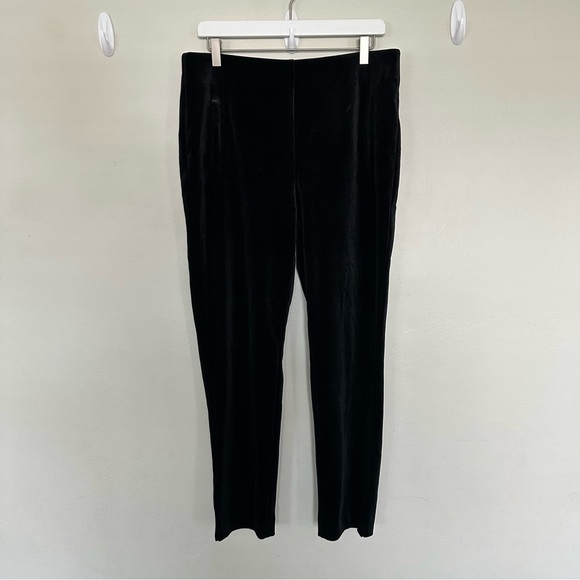 Chico's The Juliet‎ Velveteen Ankle Pants Black size 1.5/10 The Ultimate Fit NWT - Picture 1 of 8